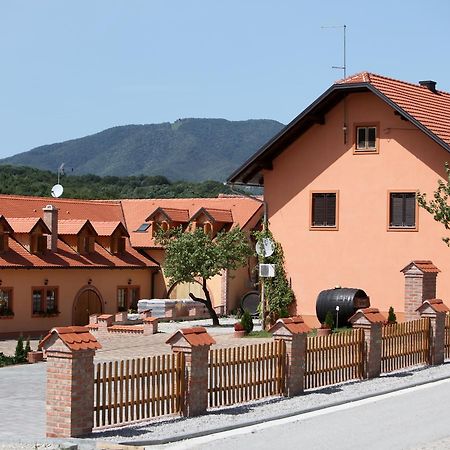 B&B Kolaric Ястребарско Экстерьер фото